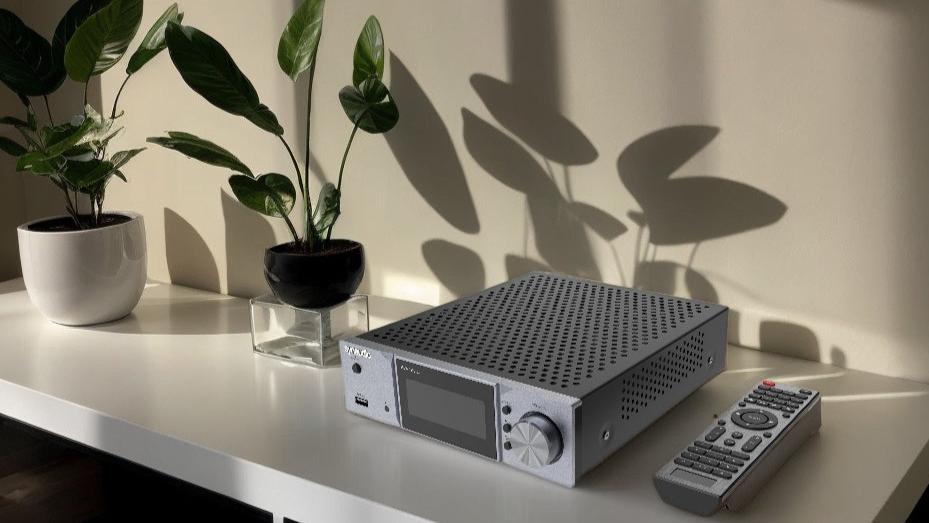 Synaudio M - Amplifier:CD Bluetooth Aux HdmiARC USB FM DigitalOpt